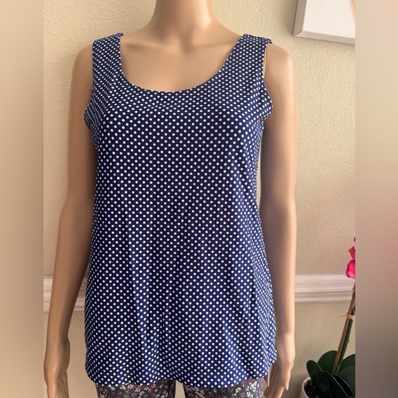 CHICOS SLEVELESS TANK TOP SIZE  1 - Picture 1 of 6